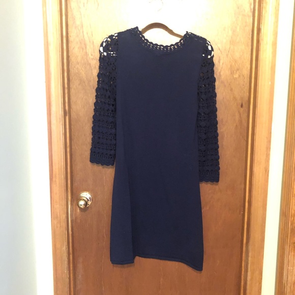 Lilly Pulitzer navy sweater dress size large - Picture 4 of 5